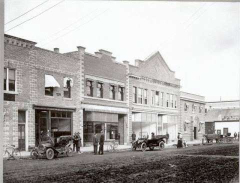 Kelowna Public Archives